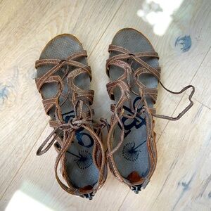 OTBT gladiator style brown embossed finish shoes size 8.